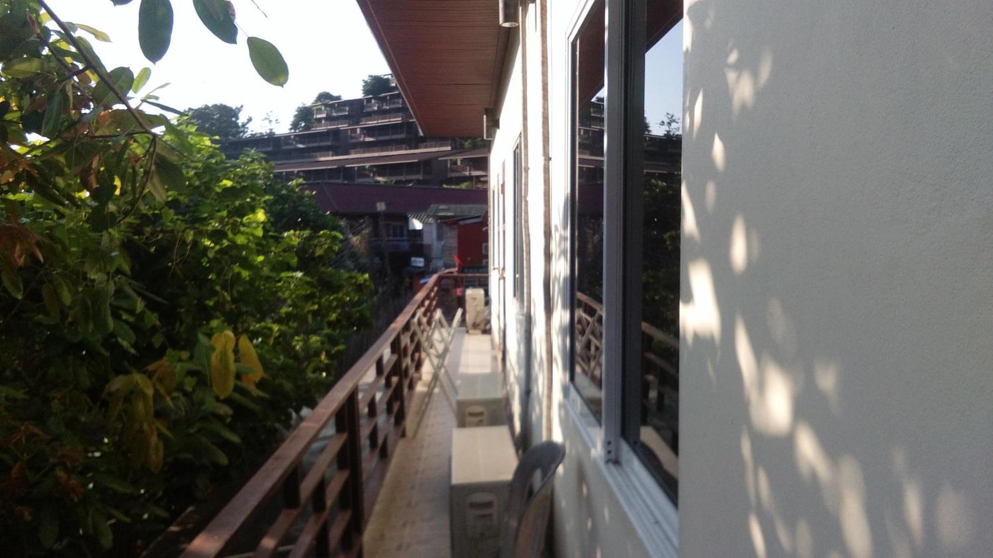 สบาย เฮ้าส์ Hotel เกาะพีพี ภายนอก รูปภาพ